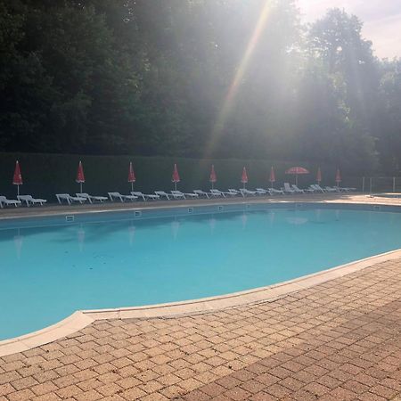 Camping Les Lupins Seppois-le-Bas Exteriör bild