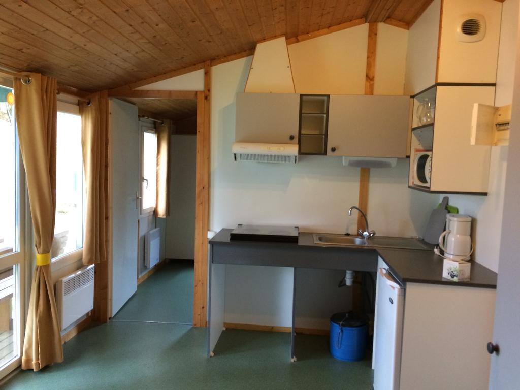 Camping Les Lupins Seppois-le-Bas Exteriör bild
