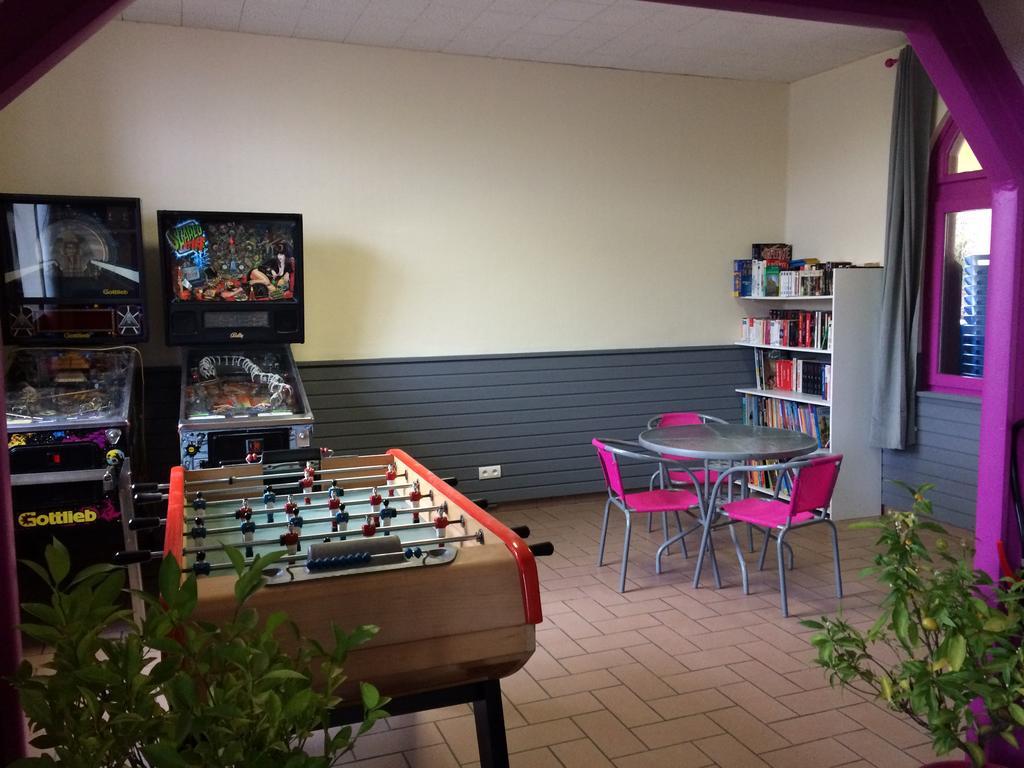 Camping Les Lupins Seppois-le-Bas Exteriör bild